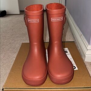 Urban Pines kids clay colored rubber rain boots.
